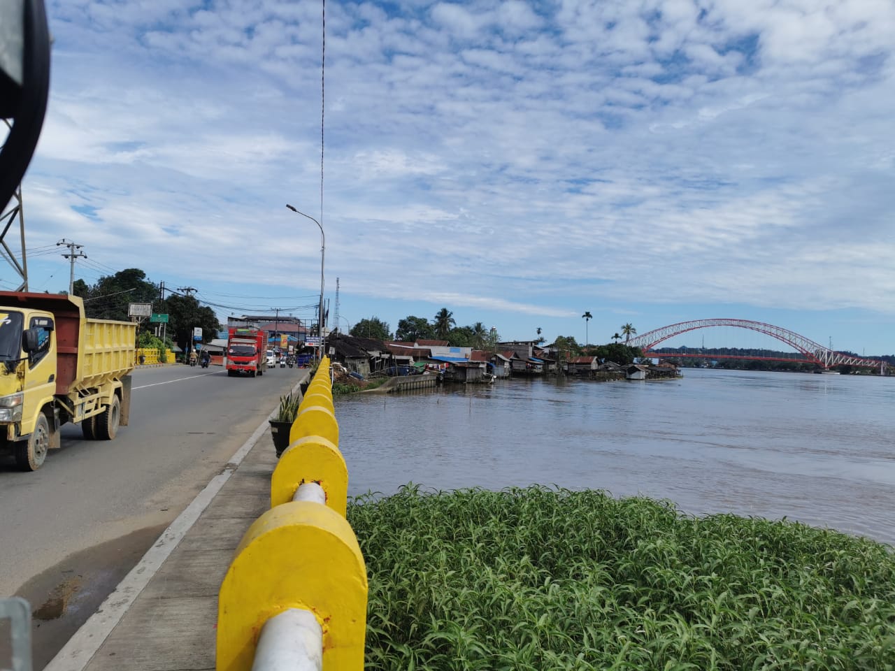 Jembatan Merah