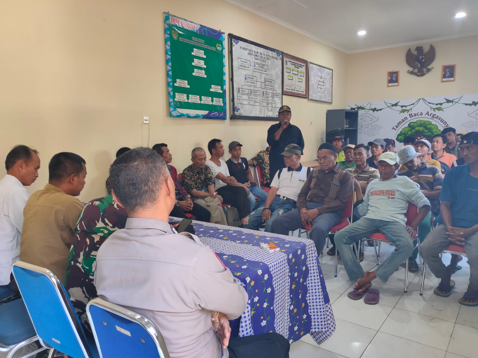 Warga Argasunya Ancam Blokir Akses TPA Kopiluhur Gegara Galian C Ditutup