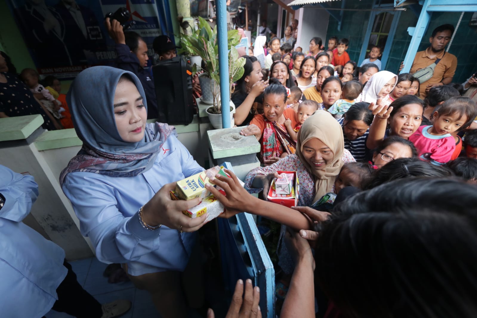 TKD Jalankan Program Prioritas Prabowo-Gibran di Kampung Peguyuban