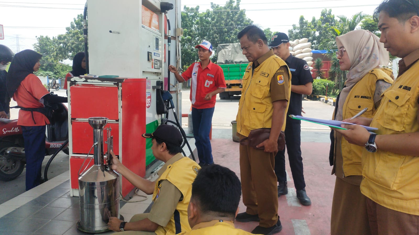 Sidak SPBU, Disperdagin Pastikan Takaran BBM Sesuai