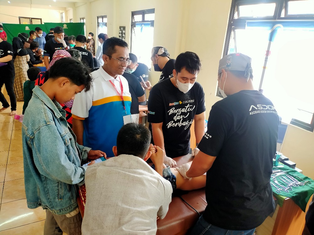 Khitan Bersama Semarakan ICON UCE 2022 di IAIN Cirebon
