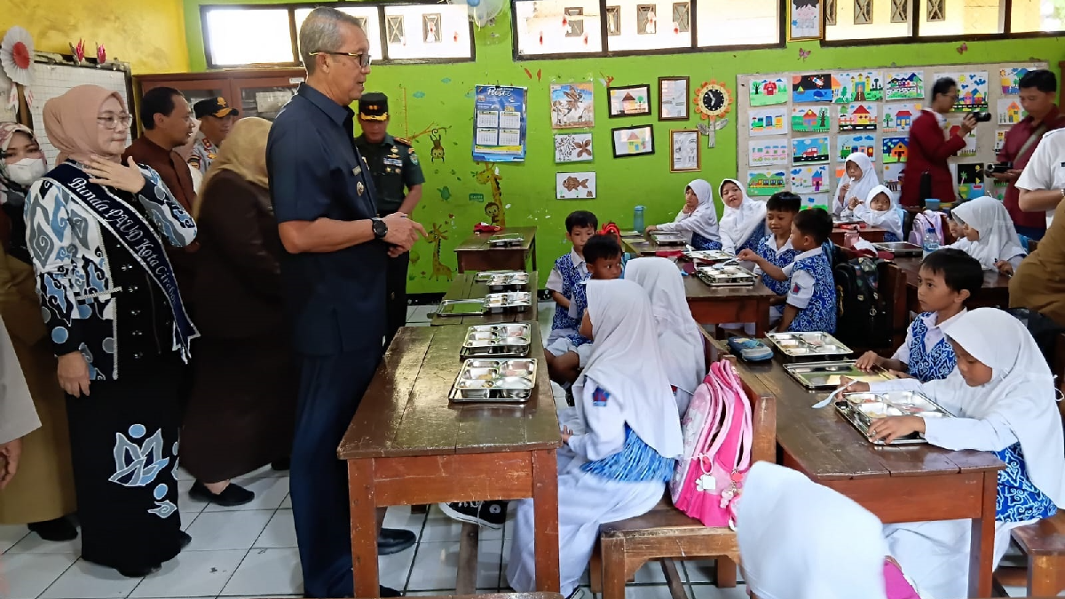 Pemkot Tak Khawatir Terjadi Kelangkaan Stok dan Kenaikan Harga untuk Menu Makan Bergizi Gratis di Kota Cirebon