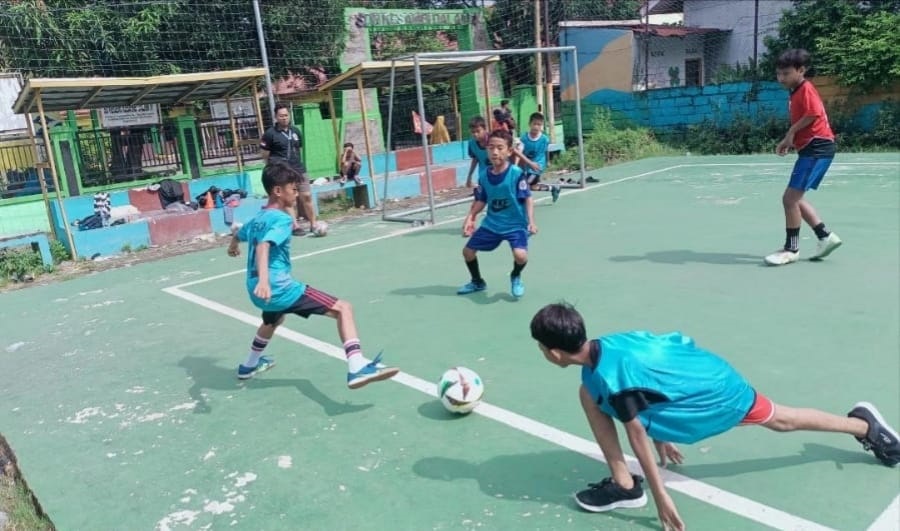 Mini Akademi Futsal di Kesambi Jadi Ajang Pengembangan Bakat Pemuda Kota Cirebon