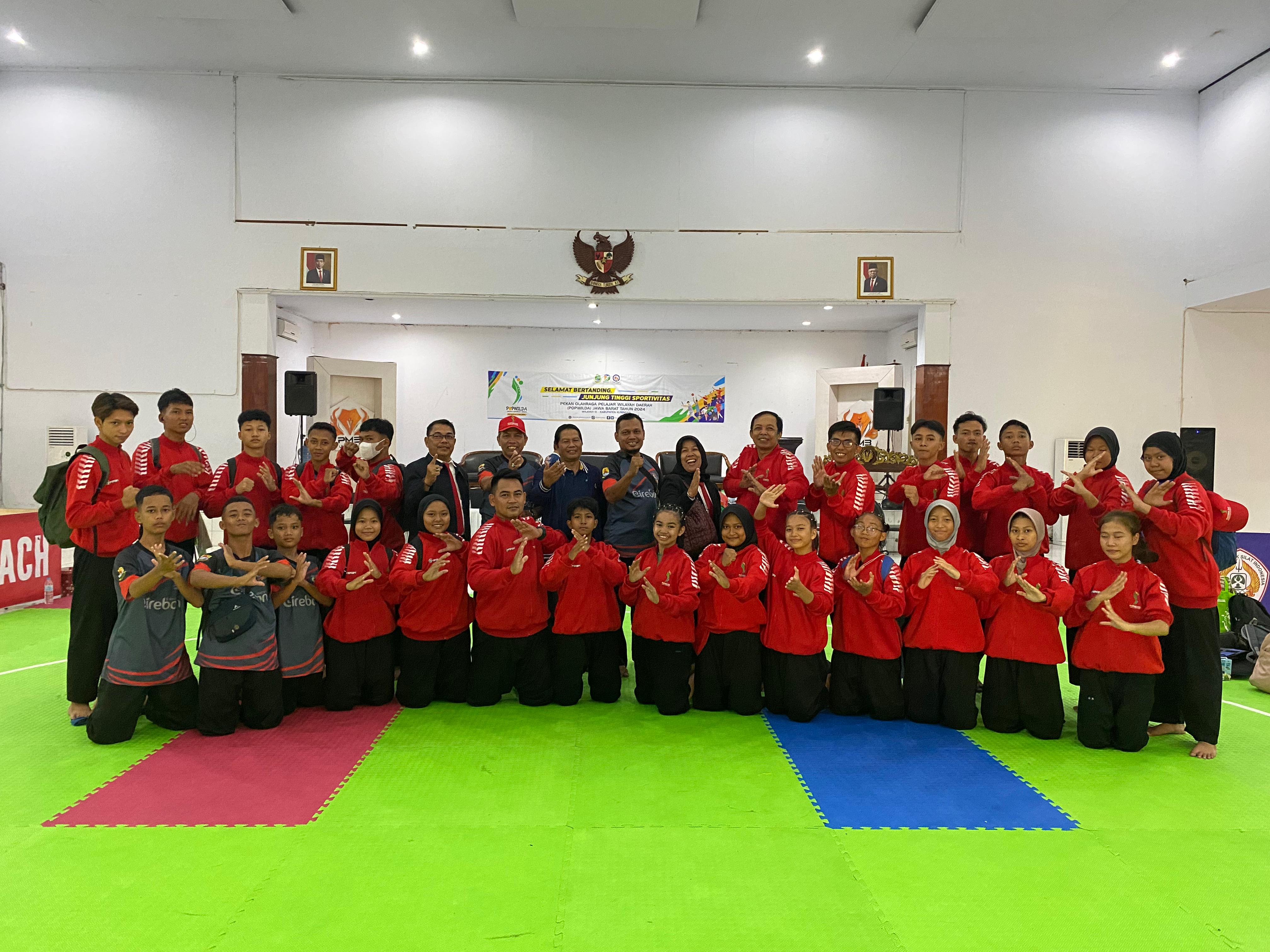 Sementara Raih 8 Emas, Kabupaten Cirebon Berpeluang Juara Umum Pencak Silat Popwilda 2024