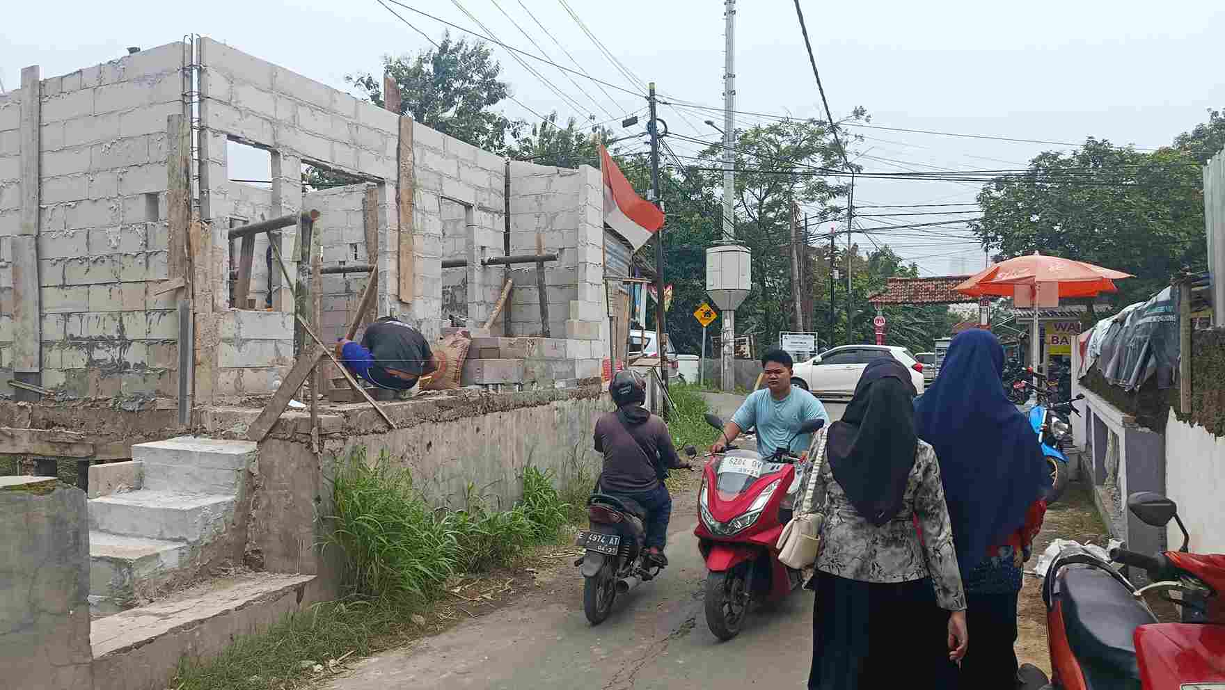 Satpol PP Bakal Tindak Pemilik Bangli Permanen di Sungai Kedung Pane