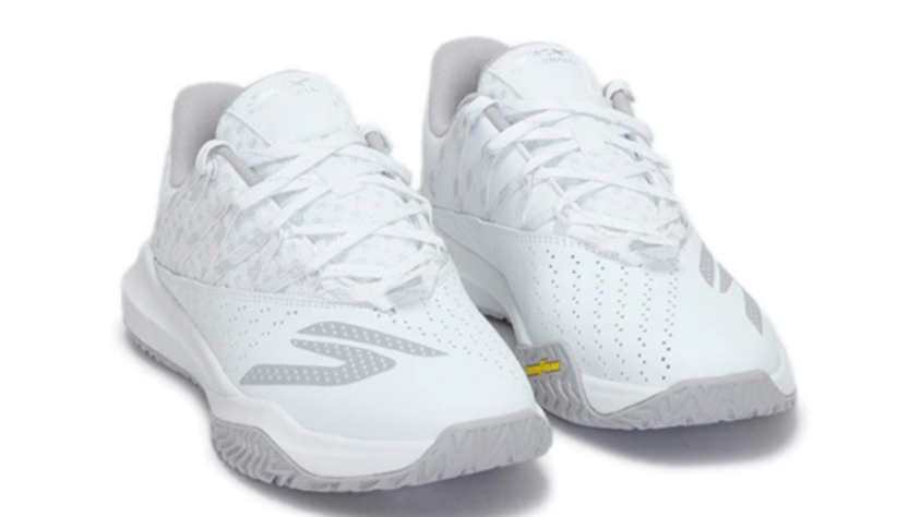 4 Rekomendasi Sepatu Padel Terbaik, Murah dan Stylish