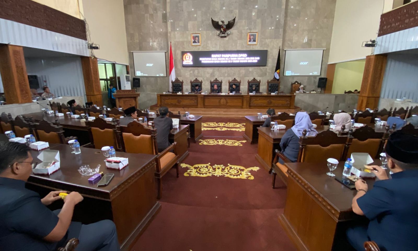 DPRD Kabupaten Cirebon Tutup Masa Sidang II