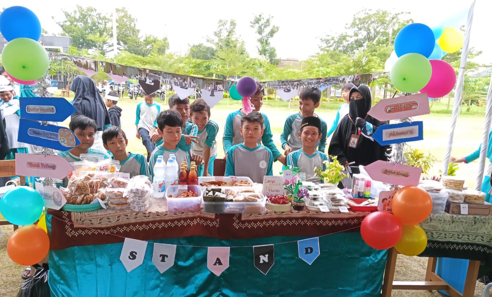 Market Day SDIT Tanamkan Karakter Preneurship