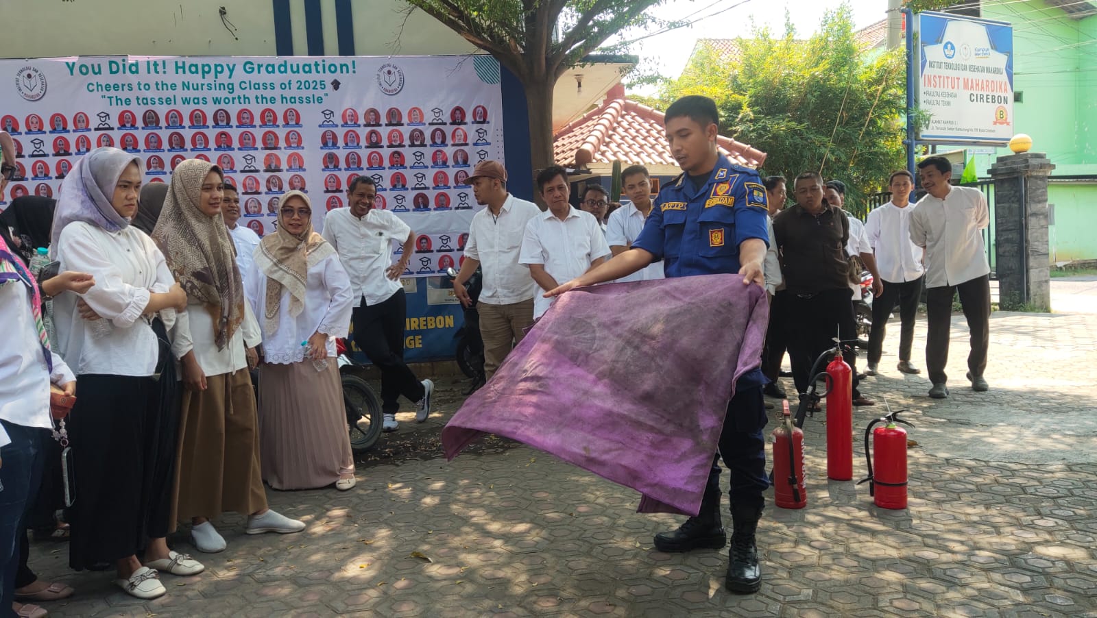 Dinas Damkar Edukasi Dunia Kampus Soal Penangan Kebakaran