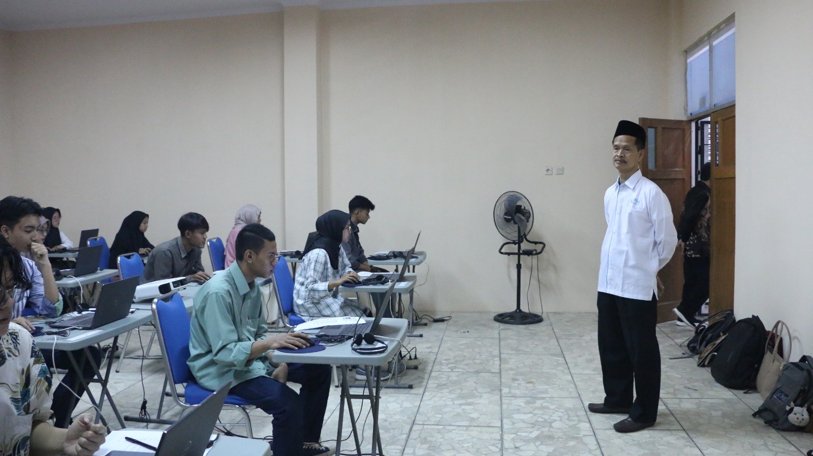 Layanan Akademik UIN Siber Syekh Nurjati Cirebon Gelar Ujian CBT SPMB Mandiri Reguler 2024