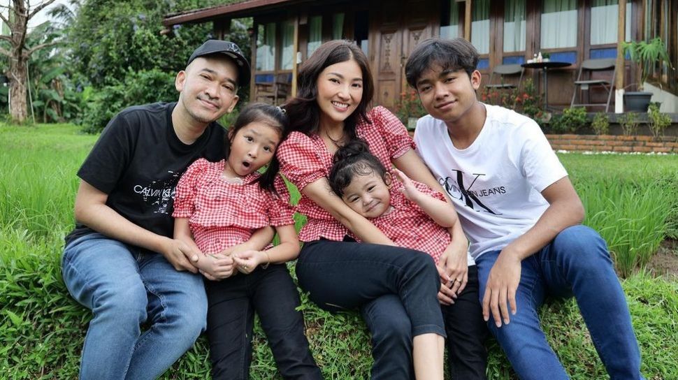 Ruben Onsu Bicara Tentang Beredarnya Video Istrinya dengan Anak Angkatnya, Sebut Itu Kelakuan Oknum
