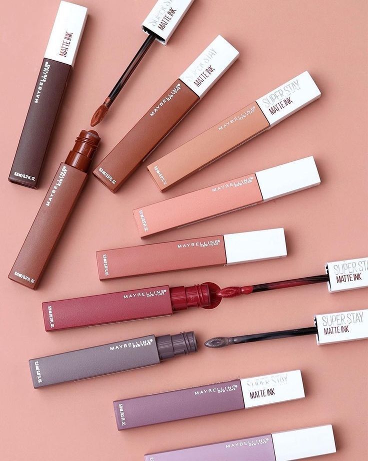 7 Rekomendasi Lipstik Awet 12 Jam yang Tidak Bikin Bibir Kering