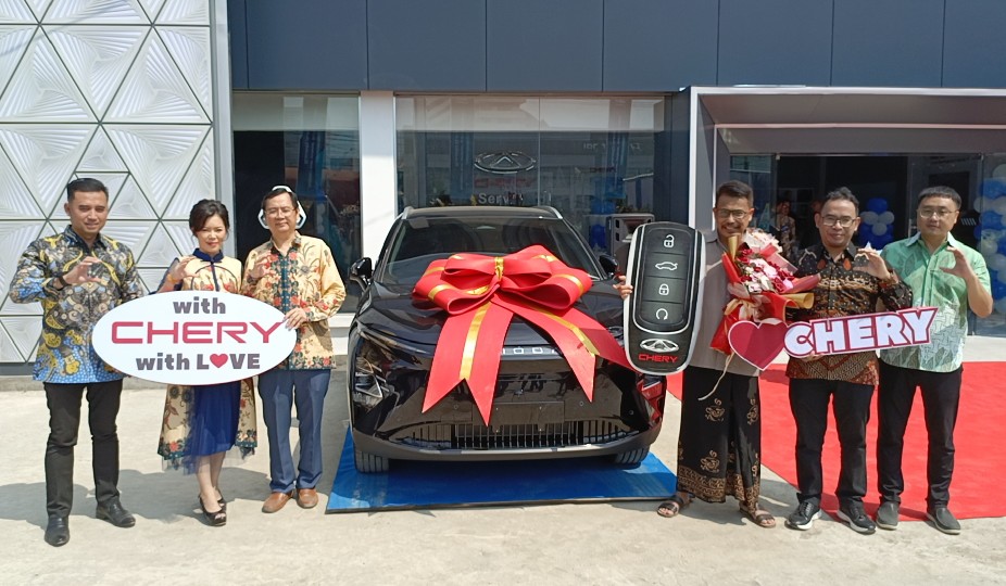 Chery Buka Diler Pertama di Cirebon, Hadirkan Koleksi Mobil Tangguh Nan Futuristik Kelas SUV