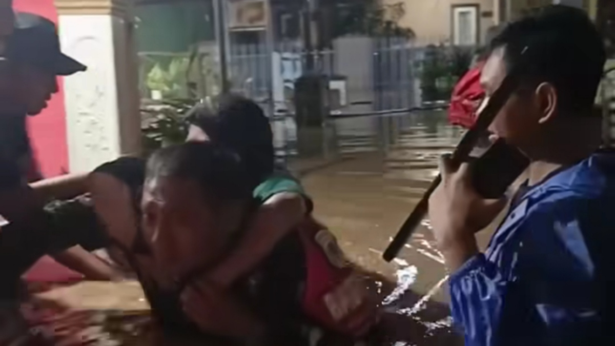 Curah Hujan Tinggi Jadi Pemicu Terjadinya Banjir di Kota Cirebon, DPRD Desak Pemkot untuk Tangani Banjir