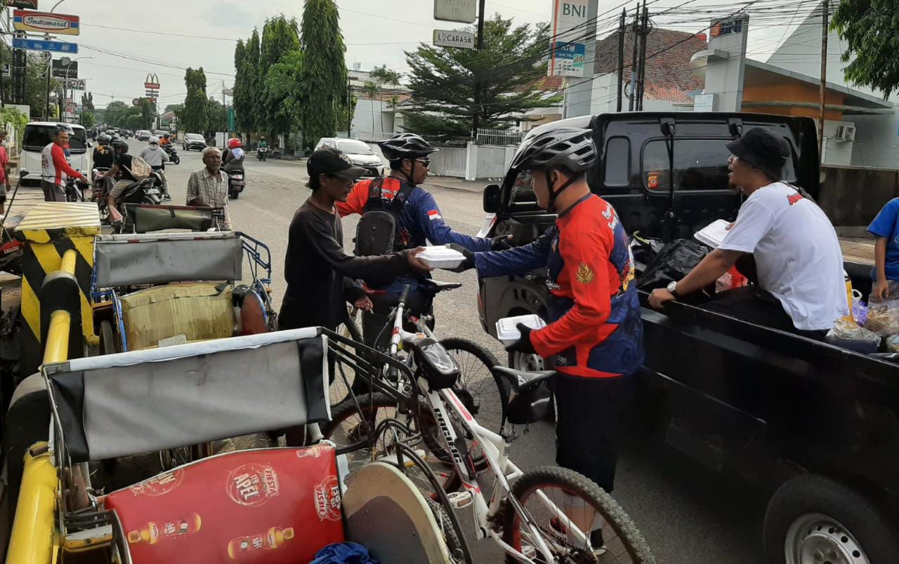 Goreng Bebek, Cara Wargi Payung Suci Berolahraga Sambil Berbagi