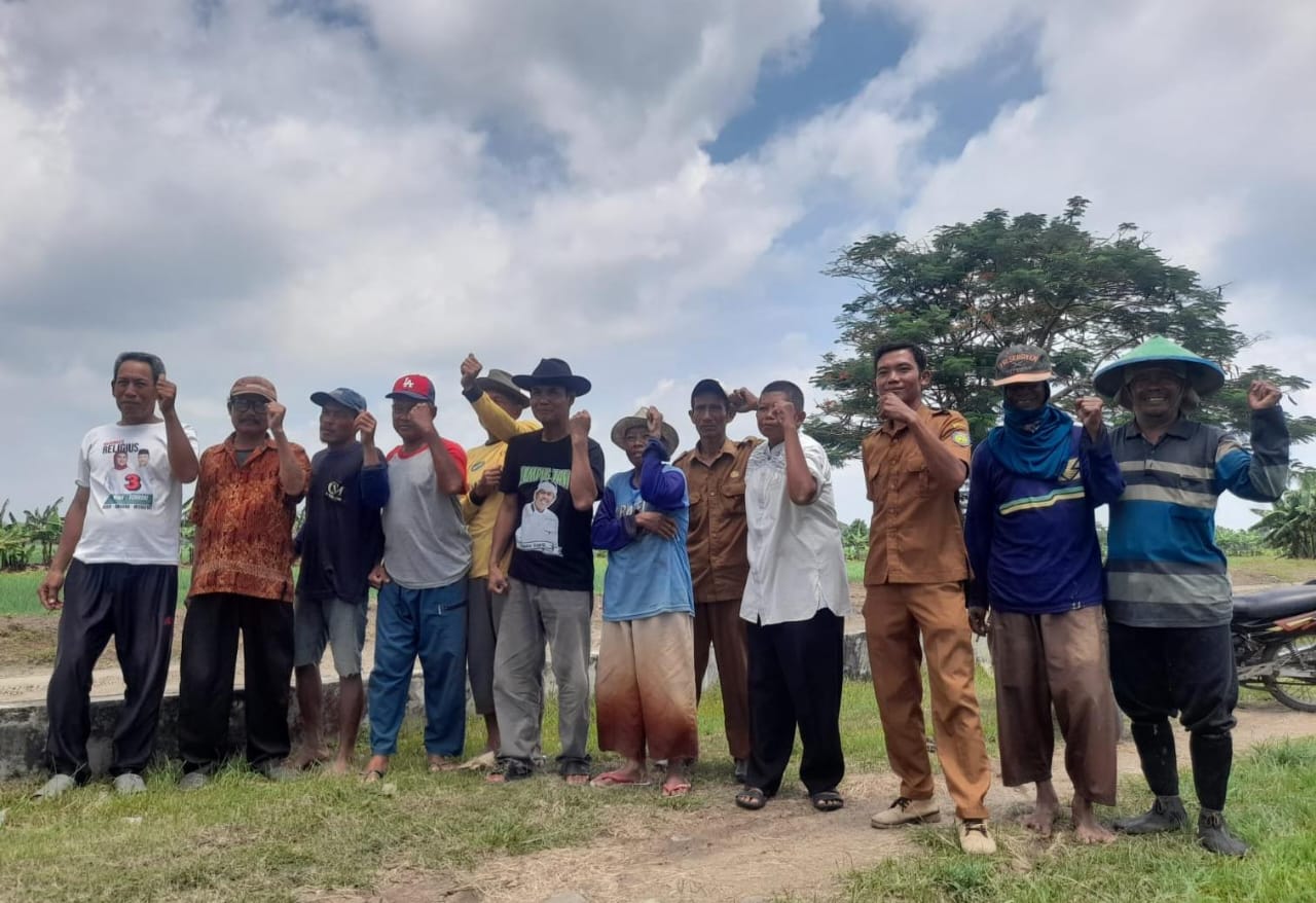 Petani Perbatasan Cirebon-Indramayu Minta Jalan dan Irigasi Dibenahi