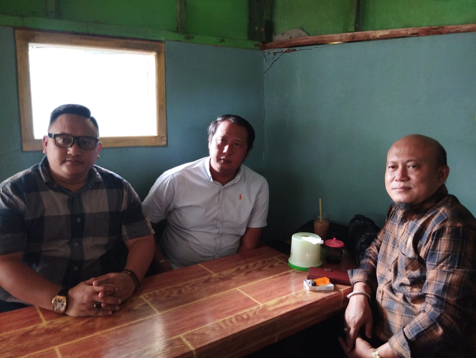 Diputus Hakim 1 Tahun 4 Bulan, Terdakwa dokter TW Pikir-pikir