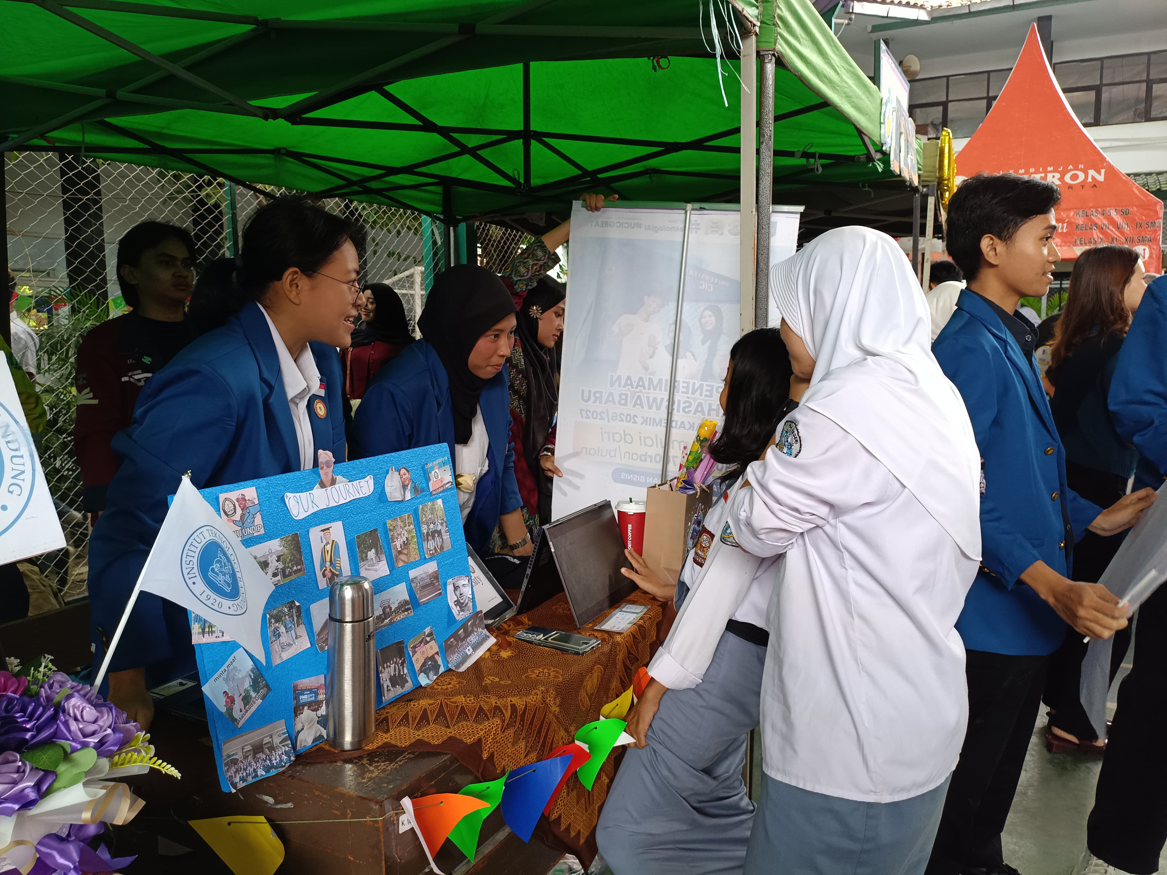 Dari Kampus hingga Karier, Univday SMA Negeri 3 Cirebon Buka Wawasan Siswa