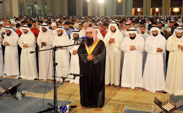 Bacaan Niat Tarawih Lengkap Beserta Artinya dan Tata Cara Salat Tarawih