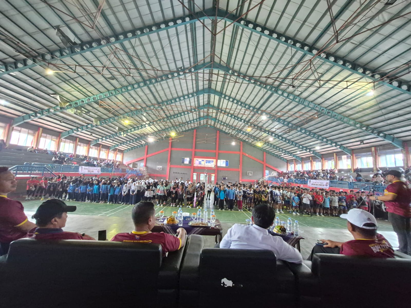 476 Atlet Muda Berkompetisi di Turnamen Bola Voli Pelajar Bupati Cirebon Cup 2025