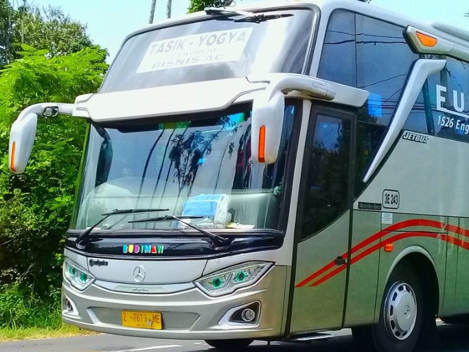 Po Bus Budiman Sang Penguasa  Jalur Selatan Jawa Barat dan Memiliki Armada Bus Terbanyak