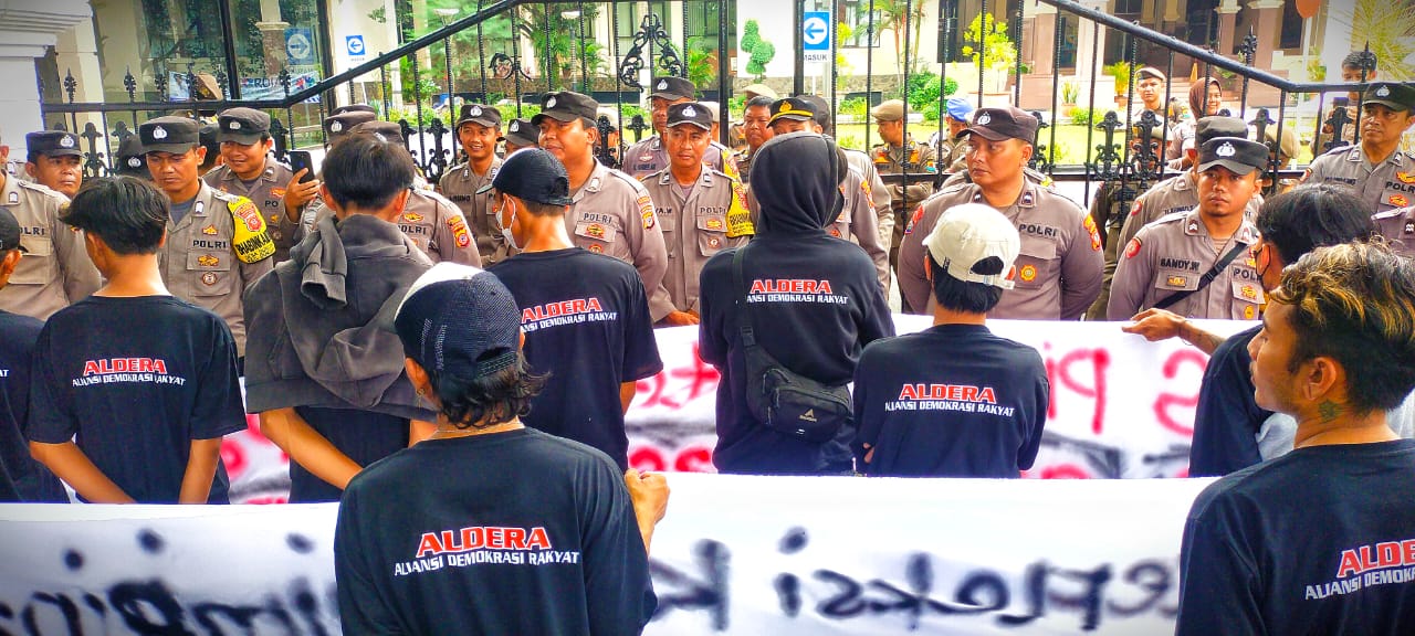Datangi Kantor Bupati Cirebon, Aldera Menganggap Era Imron-Ayu Gagal Total