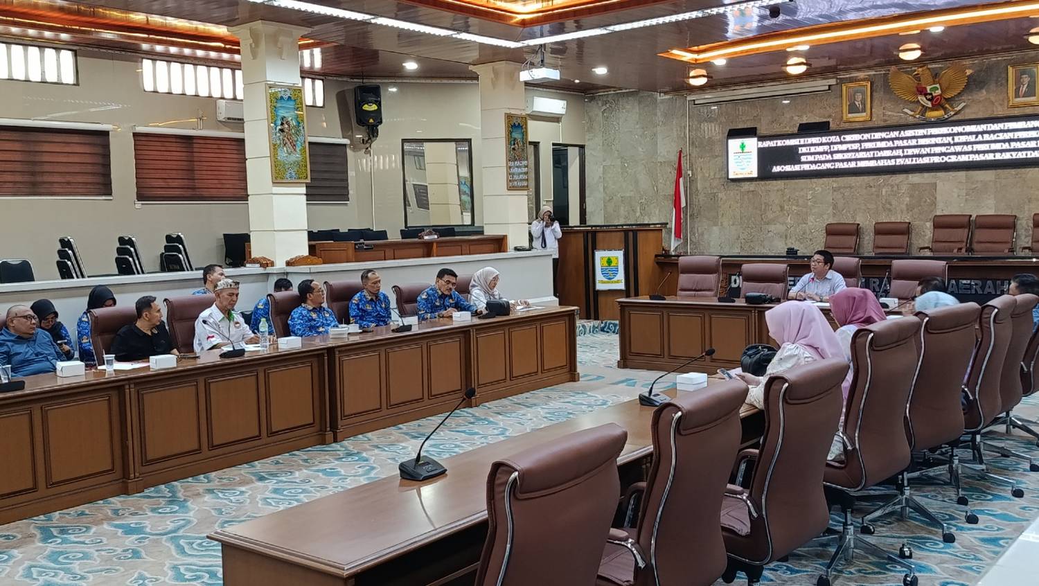 Komisi II Minta Pemkot Tinjau Ulang Izin 120 Minimarket