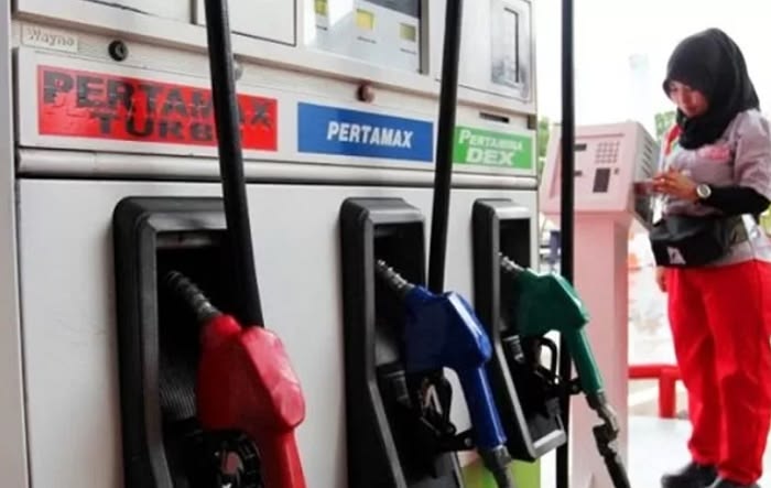 Update Harga BBM Pertamina Dex & Dexlite: Cek Selisihnya di Sini!