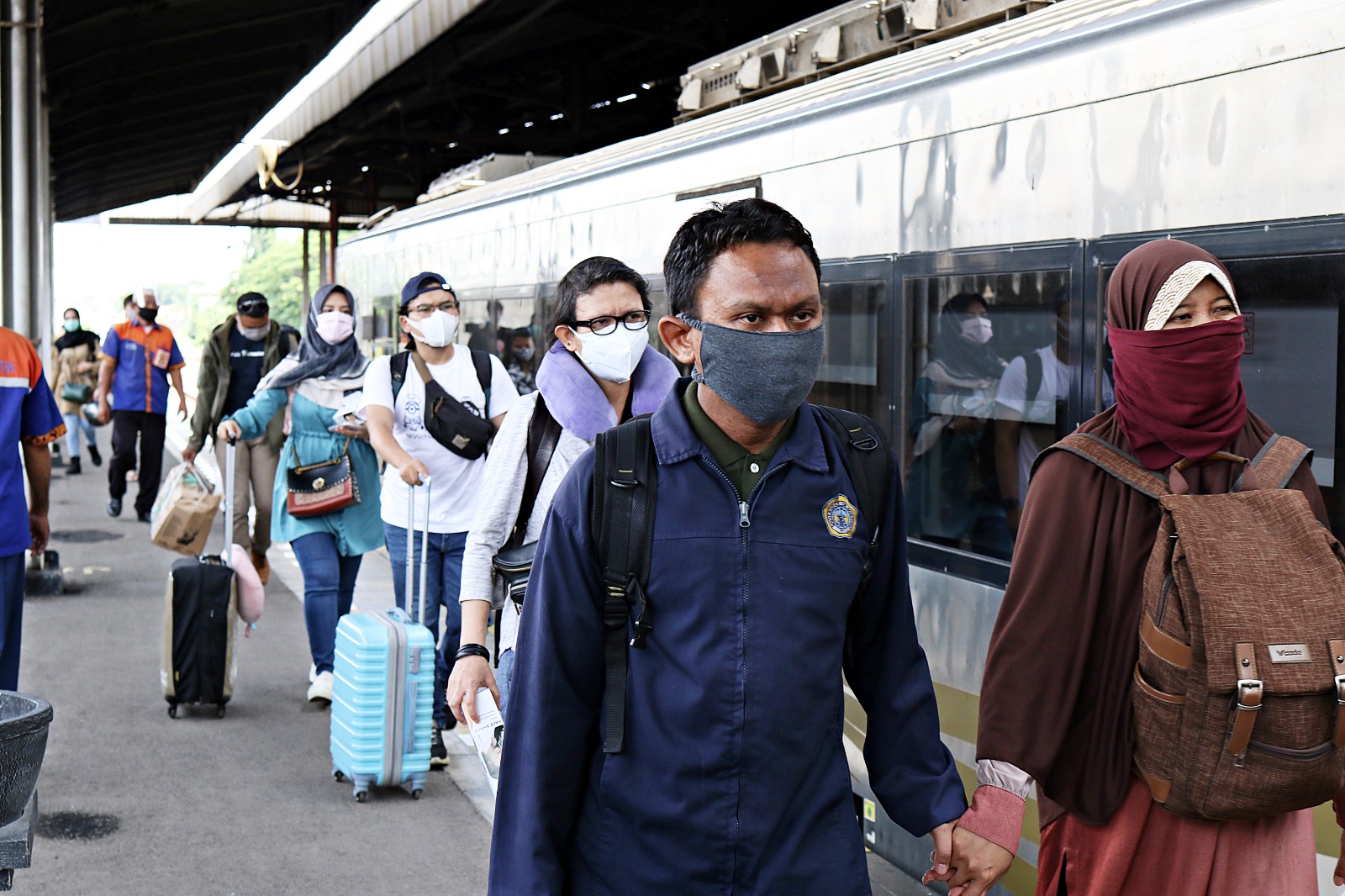 Kini, Penumpang Kereta Api Tak Lagi Wajib Vaksin, Gak Apa-apa tidak Pakai Masker