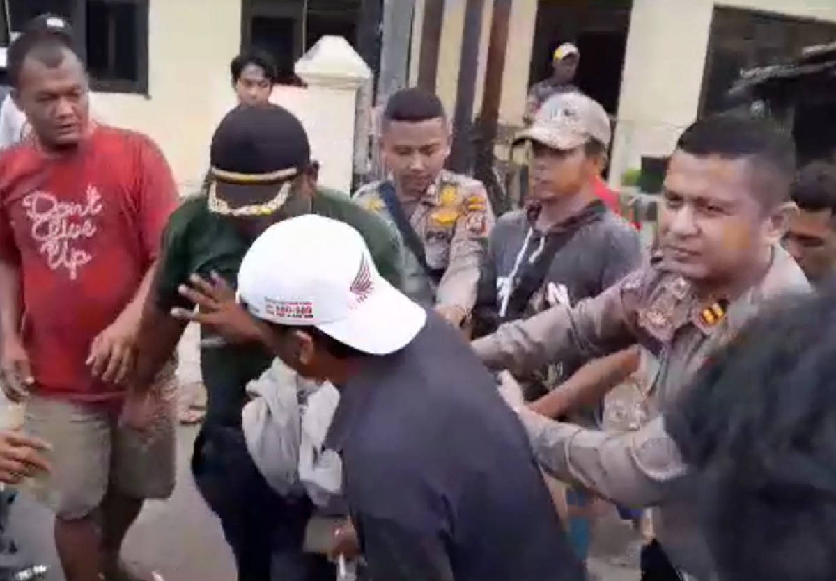 Jambret Manfaatkan Keramaian di Lokasi Kebakaran, Langsung Diamankan ke Polsek Losari 