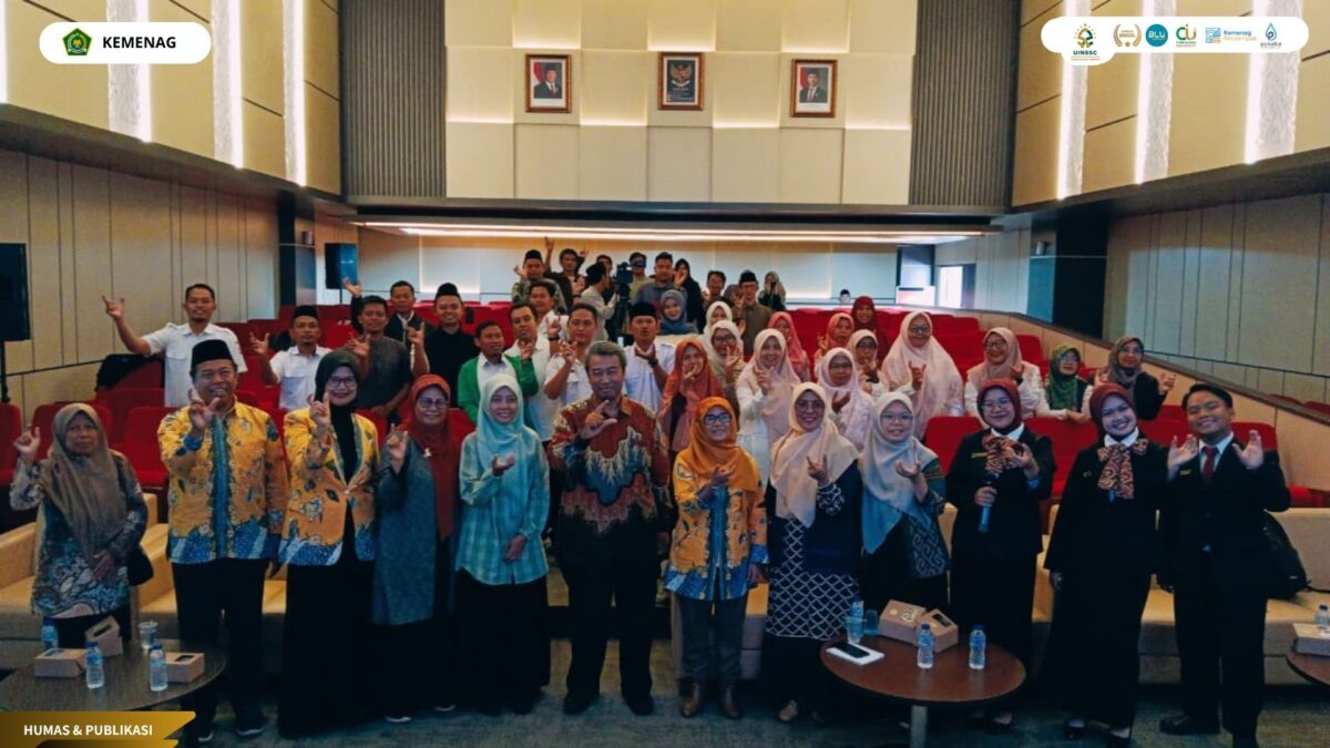 Pascasarjana UIN Siber Cirebon Bahas Integrasi AI dan Nilai Islam