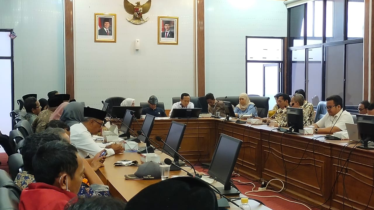 Desa Ambulu Terancam Tenggelam!