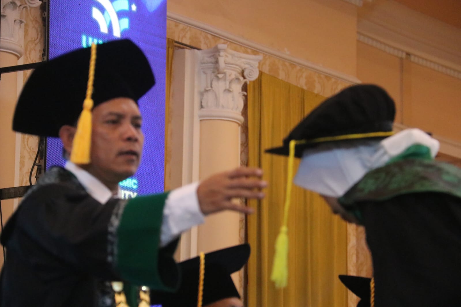 Diwisuda, Lulusan UIN Siber Cirebon Diminta Terapkan Filosofi Ilmu dan Kuasai Soft Skill
