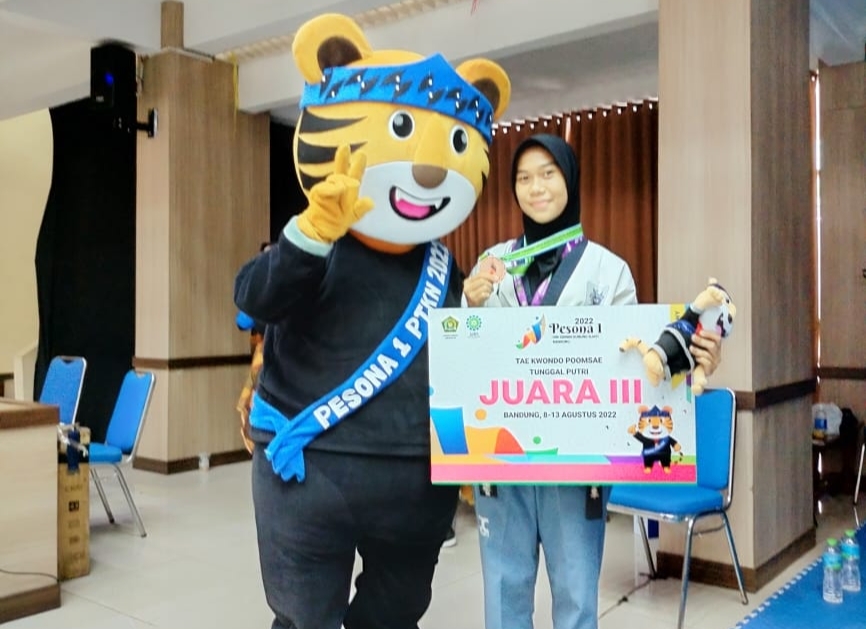 Atlet IAIN Cirebon Juara 3 Taekwondo pada Pesona 2022