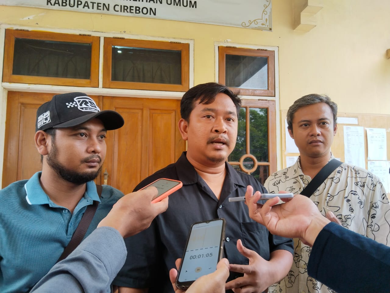 Giliran Paslon 02 Lapor ke Bawaslu, Bantah Tuduhan Pengorganisasian ASN