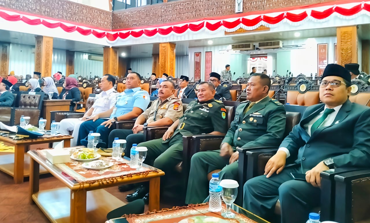 Komitmen Legislatif Hadirkan Regulasi Berpihak Pada Rakyat