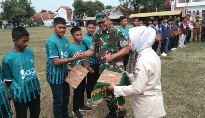 Kodim 0620/Kab Cirebon Resmi Tutup TMMD 2022 di Desa Jatiseeng Kidul