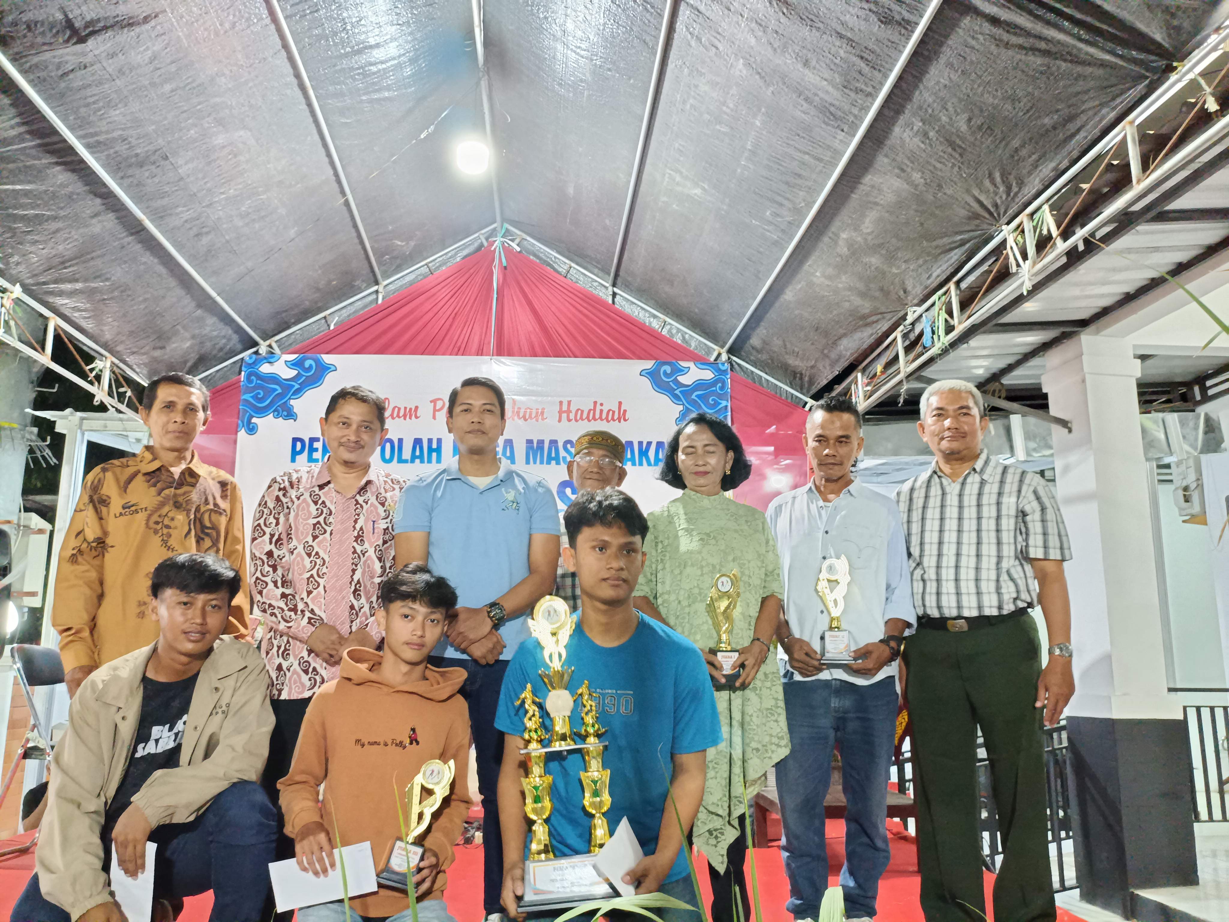 RW 6 Kramat dan RW 7 Kedrunan Barat Juara PORMAS Kelurahan Kesenden 2025