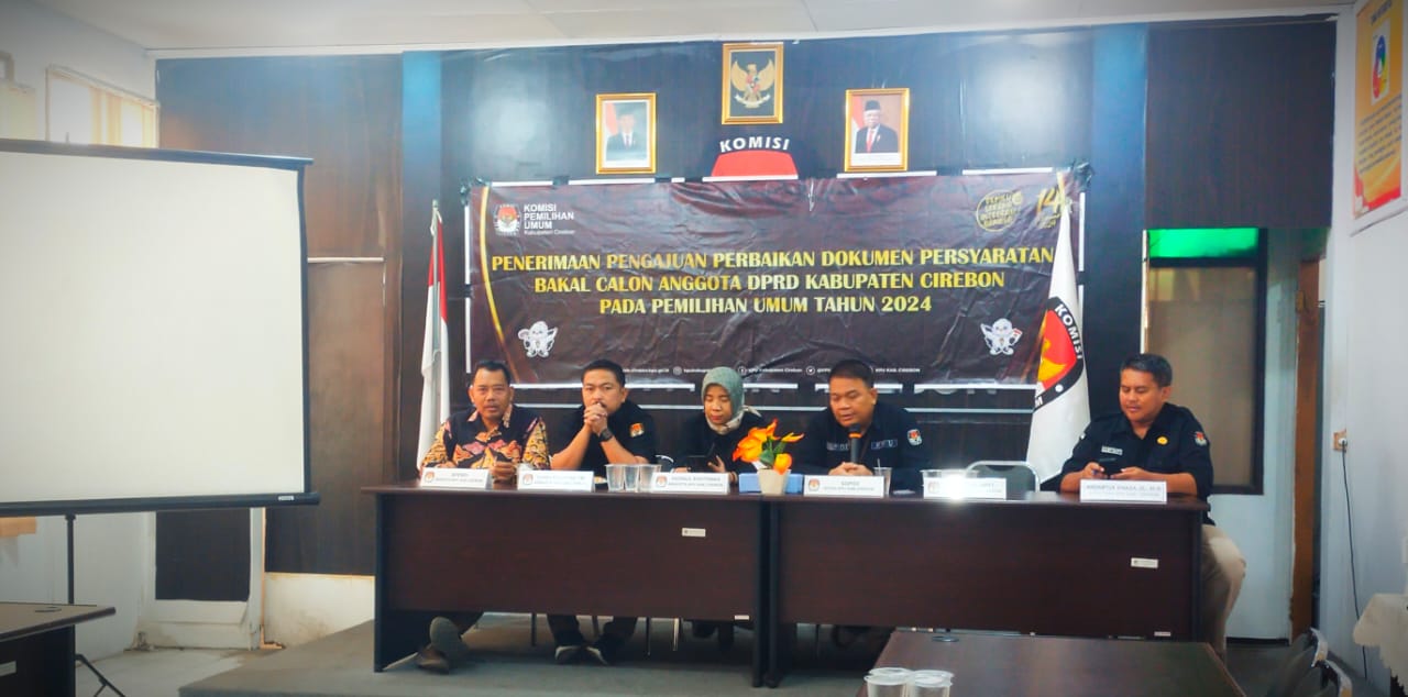 Nama Ujang Kusuma Atmawijaya Tiba-tiba Hilang dari Daftar Komisioner KPU Jawa Barat 