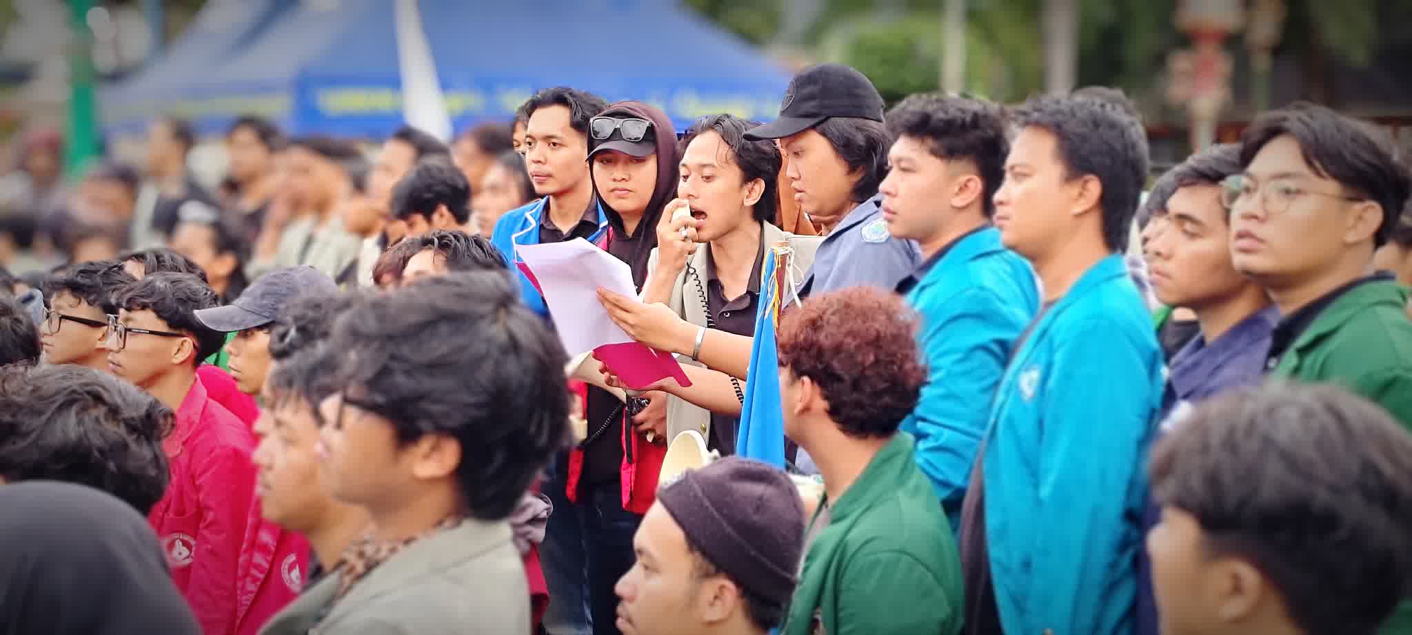 Demo, Ini  Tuntutan Aliansi BEM Cirebon Raya  di Balai Kota