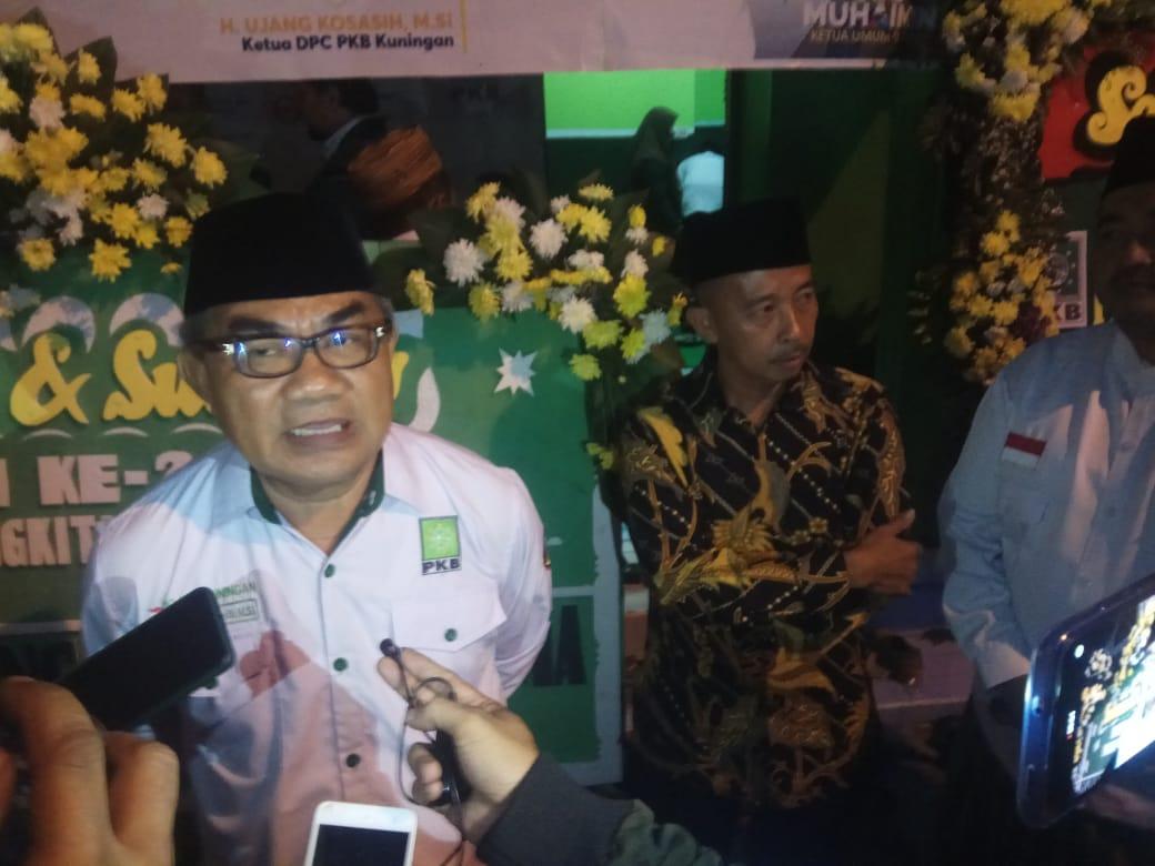 Mundur dari Golkar, Gabung PKB