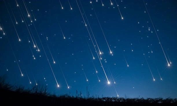 Daftar Fenomena Langit April 2026: Jangan Lewatkan Hujan Meteor Lyrid!