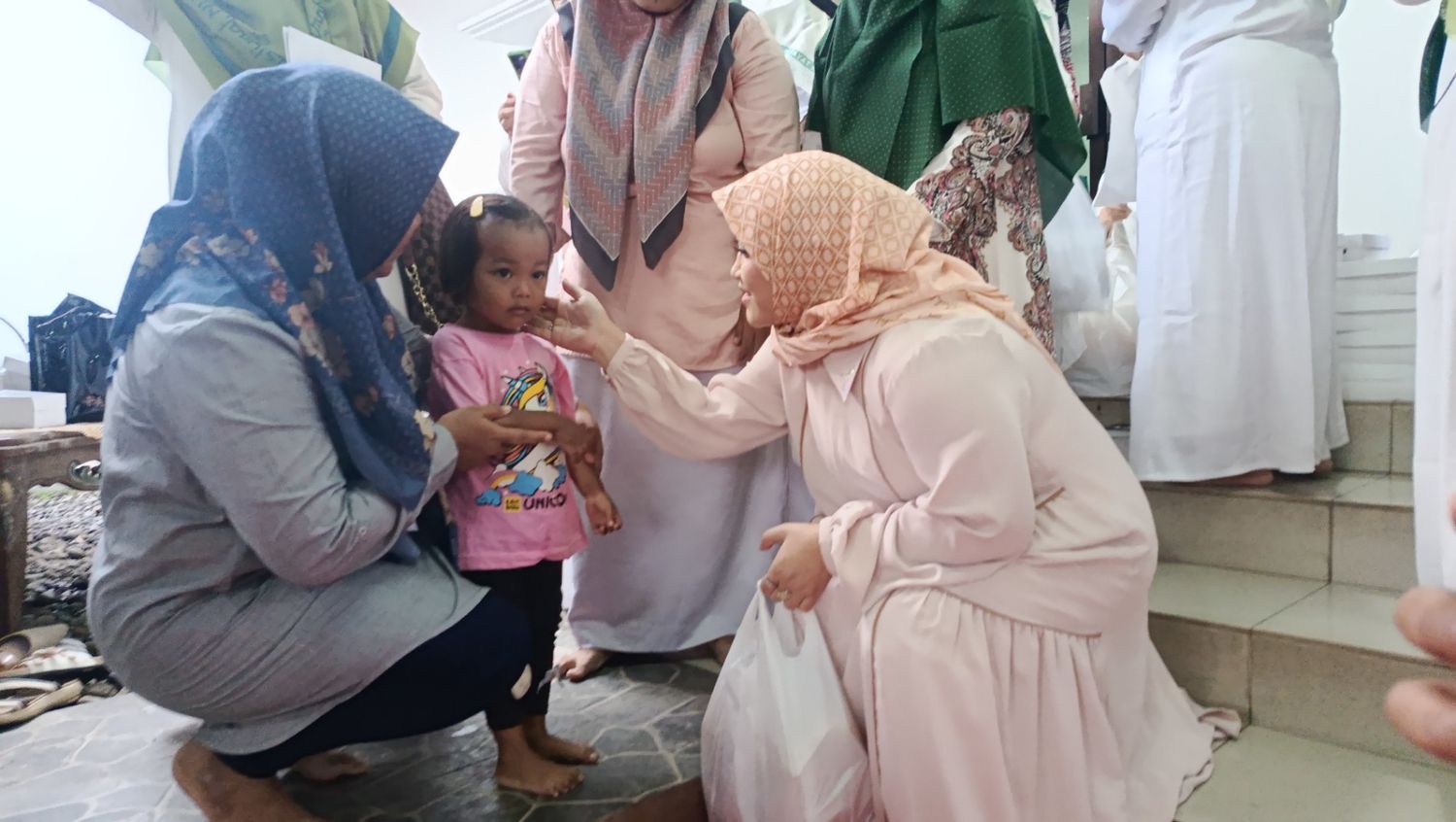 Siti Farida Ajak Masyarakat Jadi Orang Tua Asuh Keluarga Stunting