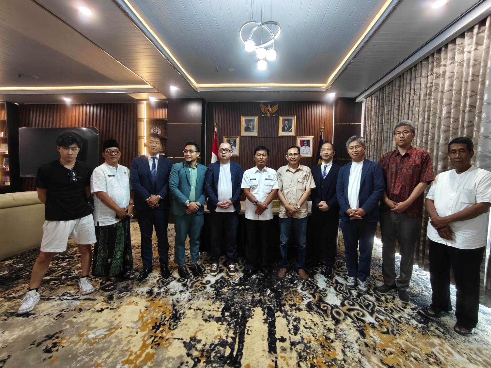 Effendi Edo Bertemu Dua Pengusaha Jepang, Bahas Budidaya Jamur Shiitake