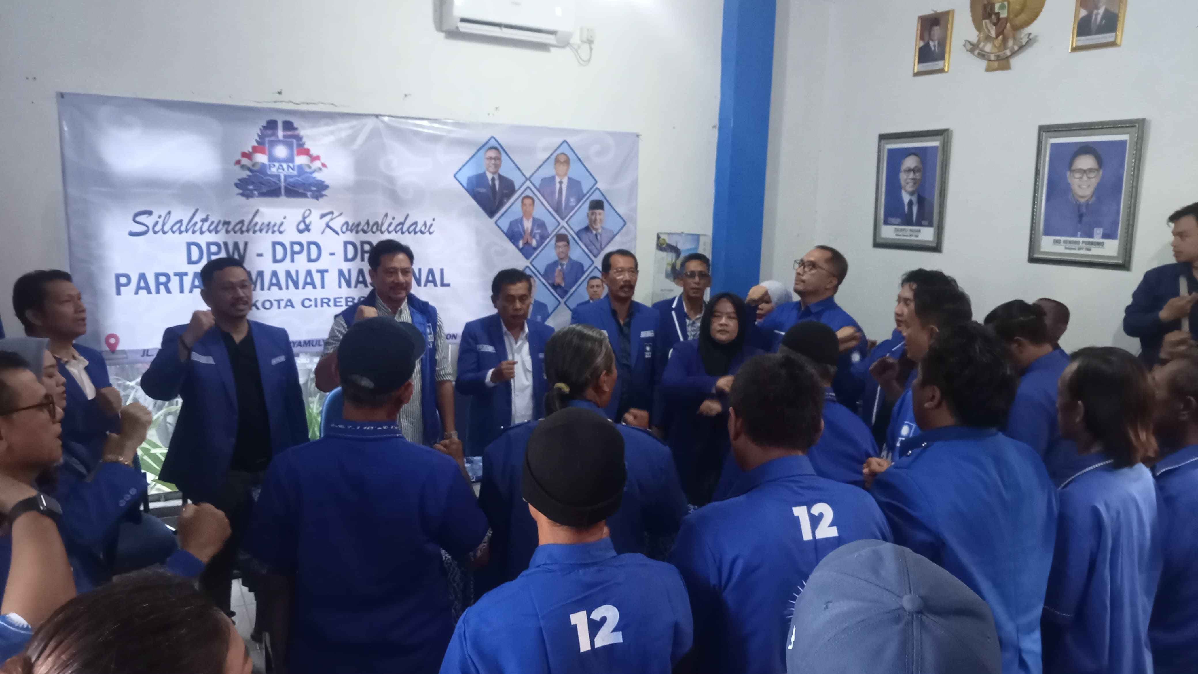 PAN Kesambi Ingin KSB Dari Fraksi, Lemahwungkuk Masih Ingin Dani