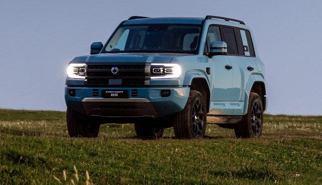 Perbandingan Denza B5 dan Tesla Model Y: Siapa Raja SUV Listrik Mewah di Tahun 2026?