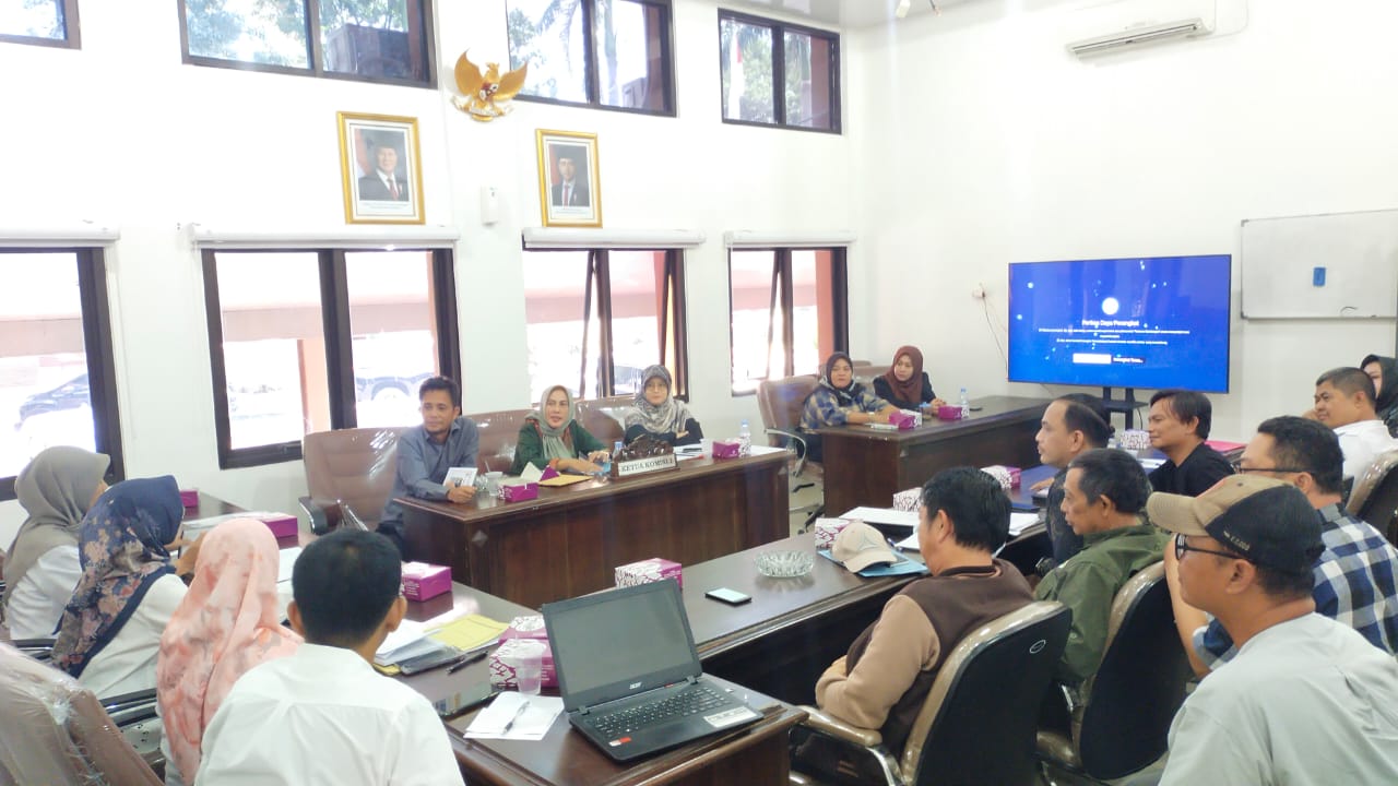 Warga Gombang Persoalkan BUMDes Maju Jaya Mandiri