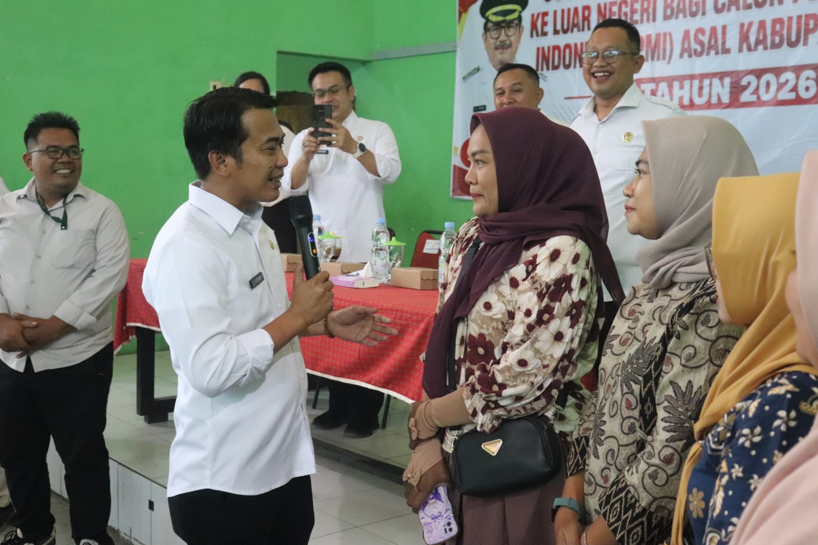 Disnaker Bekali Calon PMI Cara Aman Kerja ke Luar Negeri