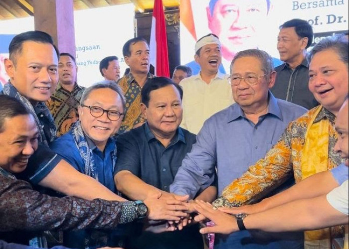 Demokrat 'at home' di Koalisi Indonesia Maju, SBY Dampingi AHY Dukung Prabowo