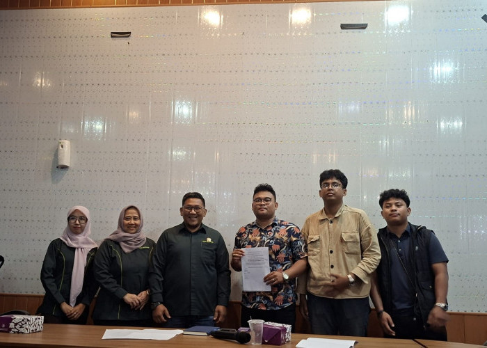 Akusospol Desak BK DPRD Tegas Terkait Kontroversial Wakil Ketua DPRD